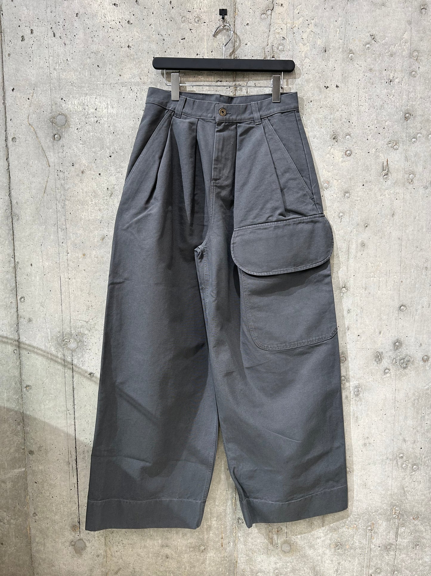 JW ANDERSON/パンツ/TR0366
