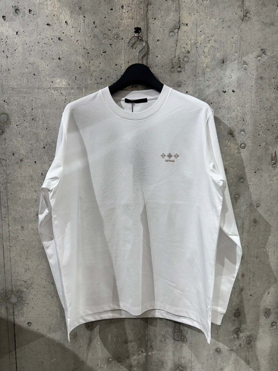 TATRAS/ロンT<MTAT25S8242-M>
