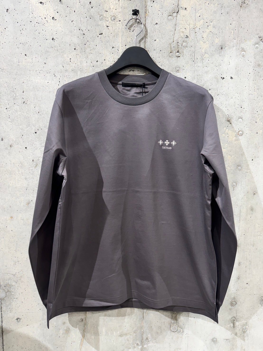 TATRAS/ロンT<MTAT25S8242-M>