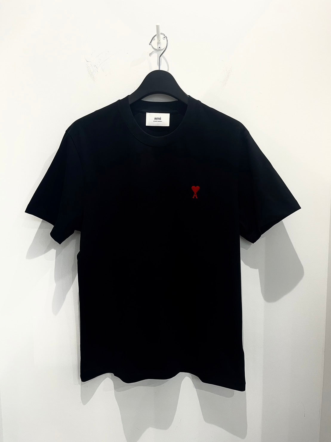 AMI PARIS/アミパリス Tシャツ Tシャツ ブラック メンズファッション ...